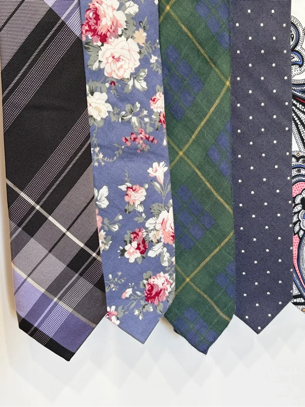 8• Original Penguin Men's Ties- Navy, Blue, Green, Paisley & Floral Patterns